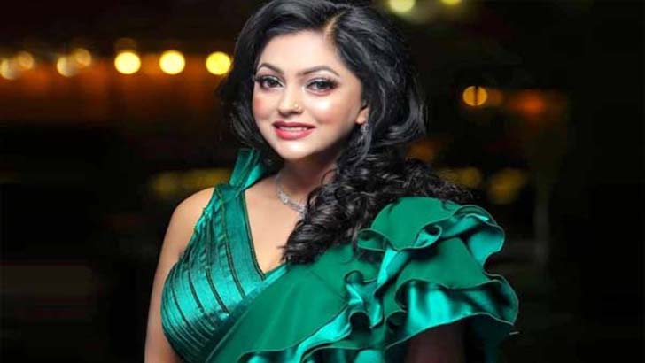 শিল্পী সমিতি থেকে আজীবন বহিষ্কৃত নিপুণ