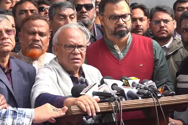 নির্বাচন নিয়ে সরকারের এত গড়িমসি কেন, প্রশ্ন রিজভী